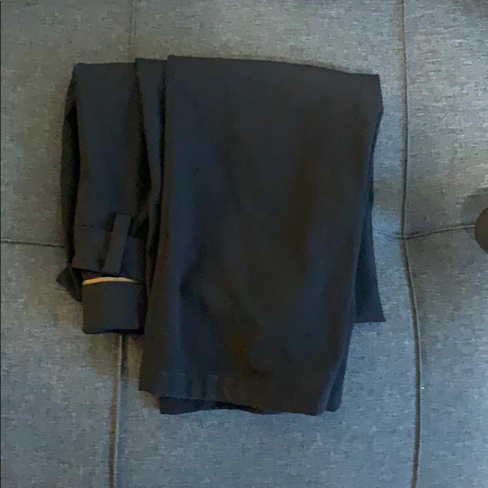 Lululemon pants - Picture 4 of 4